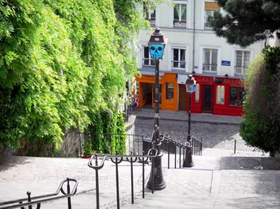 Montmartre Charm Luxurious Getaway Apartment Paris